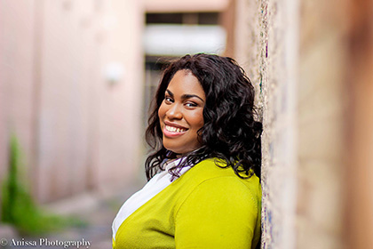 Image of Angie Thomas by Anissa Photography